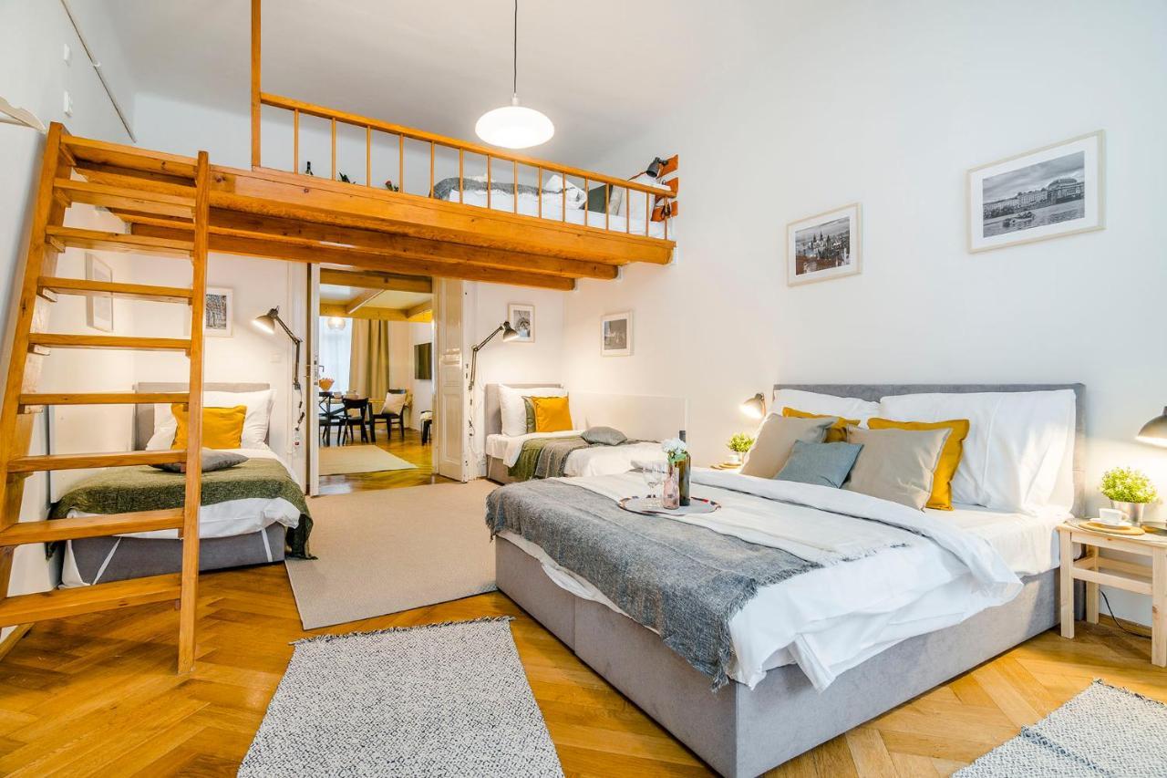 Florenc Apartments Prague 1 By Michal&Friends المظهر الخارجي الصورة
